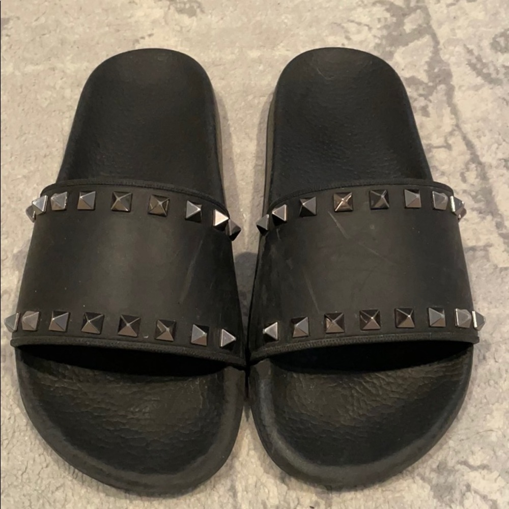 Valentino Rockstud Slides
